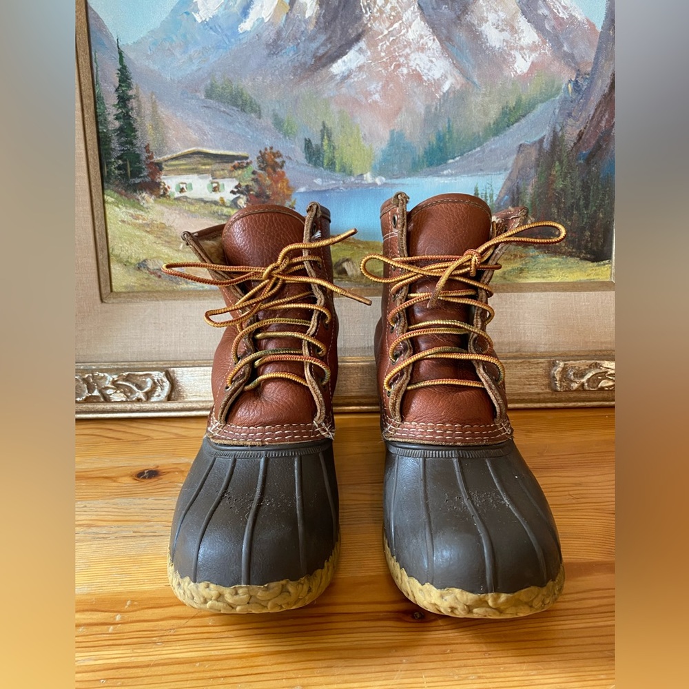 LL Bean 8” Shearling Lined Insulated Bean Boots
